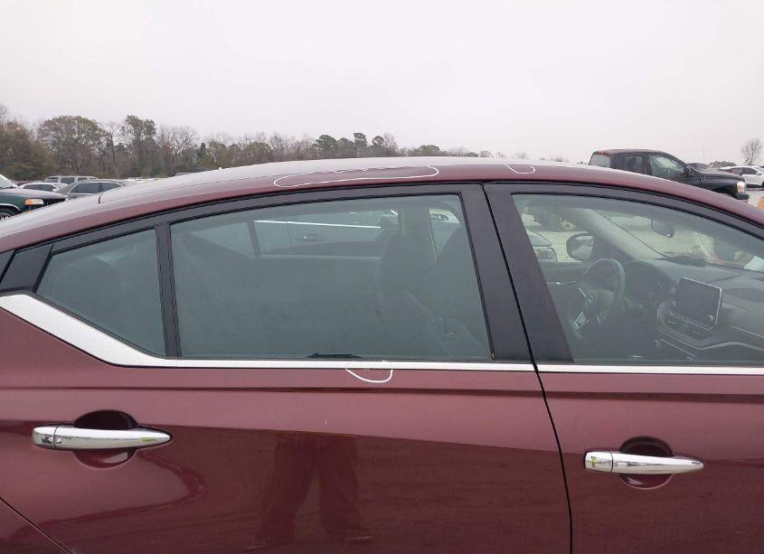 Photo 6 of 2023 Nissan Altima SV FWD (VIN 1N4BL4DV1PN326759)