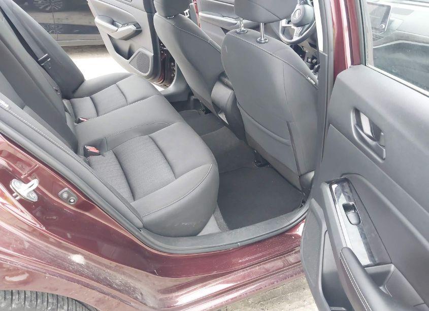 Photo 8 of 2023 Nissan Altima SV FWD (VIN 1N4BL4DV1PN326759)