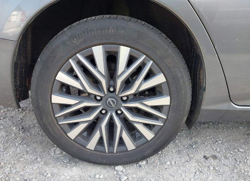 Photo 12 of 2023 Nissan Altima SV FWD (VIN 1N4BL4DV1PN352956)