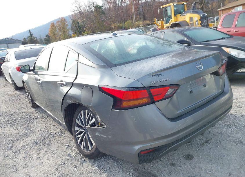 Photo 6 of 2023 Nissan Altima SV FWD (VIN 1N4BL4DV1PN352956)