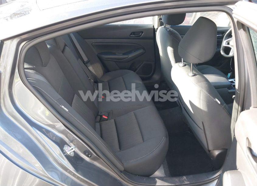 Photo 8 of 2024 Nissan Altima SV FWD (VIN 1N4BL4DV1RN320902)