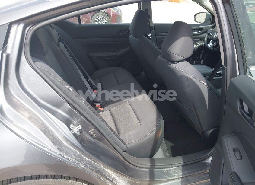 Photo 8 of 2024 Nissan Altima SV FWD (VIN 1N4BL4DV1RN321967)