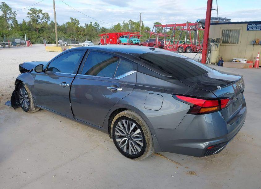 Photo 15 of 2024 Nissan Altima SV FWD (VIN 1N4BL4DV1RN328269)