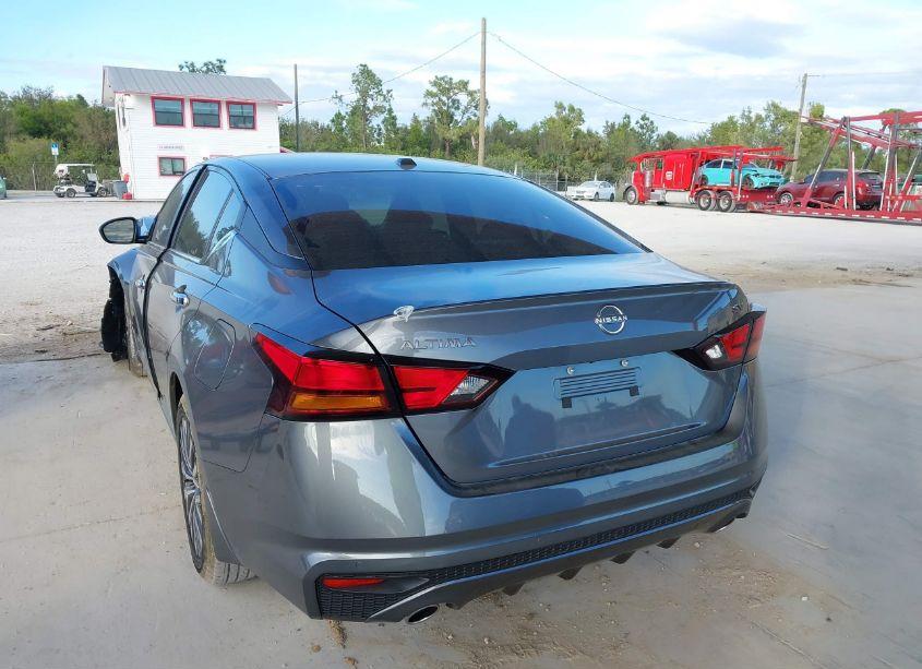 Photo 3 of 2024 Nissan Altima SV FWD (VIN 1N4BL4DV1RN328269)