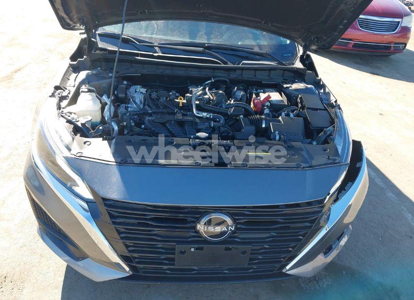 Photo 10 of 2024 Nissan Altima SV FWD (VIN 1N4BL4DV1RN333455)