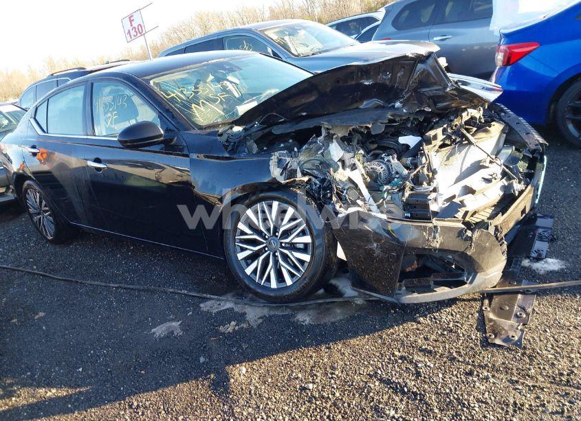 2024 Nissan Altima SV FWD (VIN 1N4BL4DV1RN344150) main photo