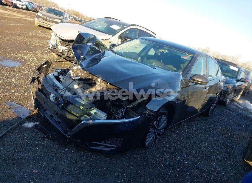 Photo 2 of 2024 Nissan Altima SV FWD (VIN 1N4BL4DV1RN344150)