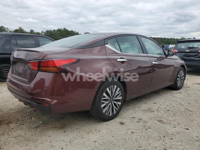 2024 NISSAN ALTIMA SV