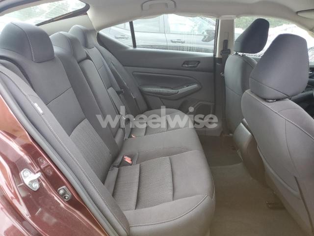 2024 NISSAN ALTIMA SV