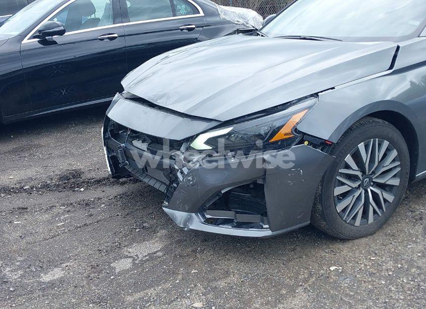 Photo 6 of 2024 Nissan Altima SV FWD (VIN 1N4BL4DV1RN423947)