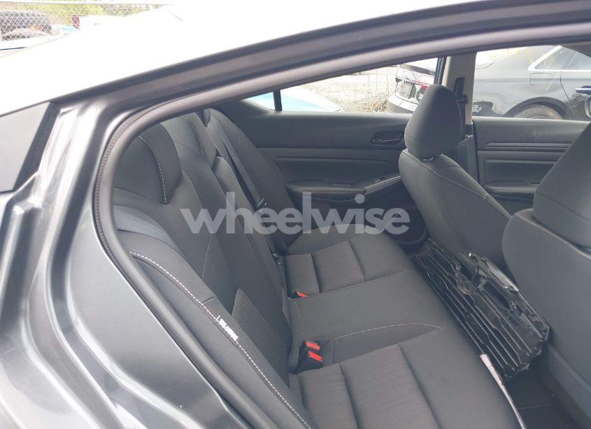 Photo 8 of 2024 Nissan Altima SV FWD (VIN 1N4BL4DV1RN423947)