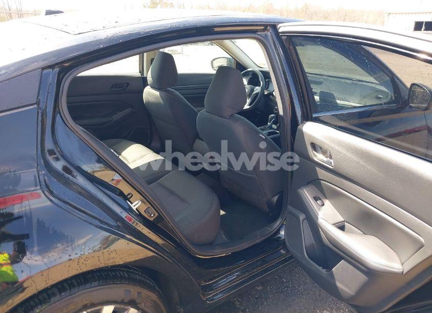 Photo 8 of 2024 Nissan Altima SV FWD (VIN 1N4BL4DV1RN430851)