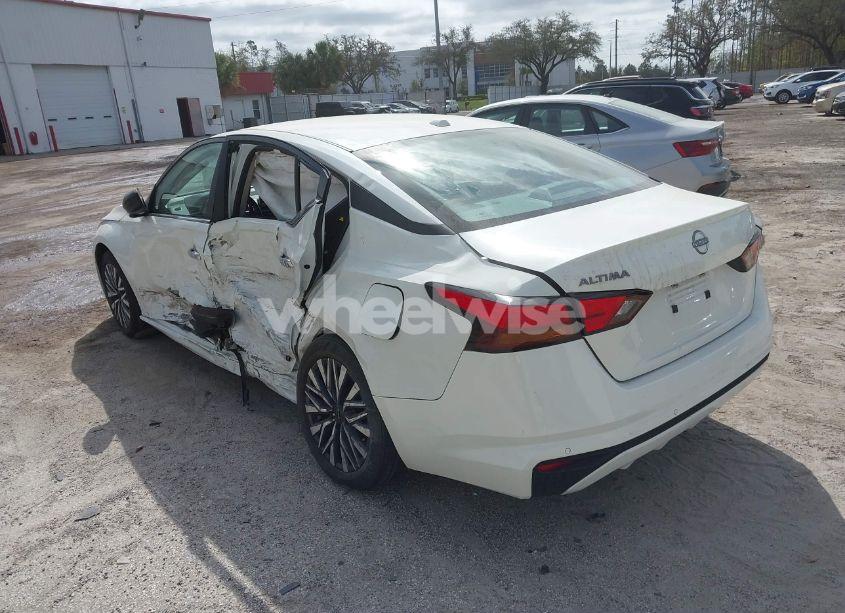 Photo 3 of 2025 Nissan Altima SV FWD (VIN 1N4BL4DV1SN308559)