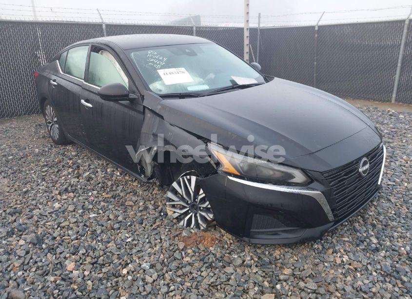 2025 Nissan Altima SV FWD (VIN 1N4BL4DV1SN315348) main photo