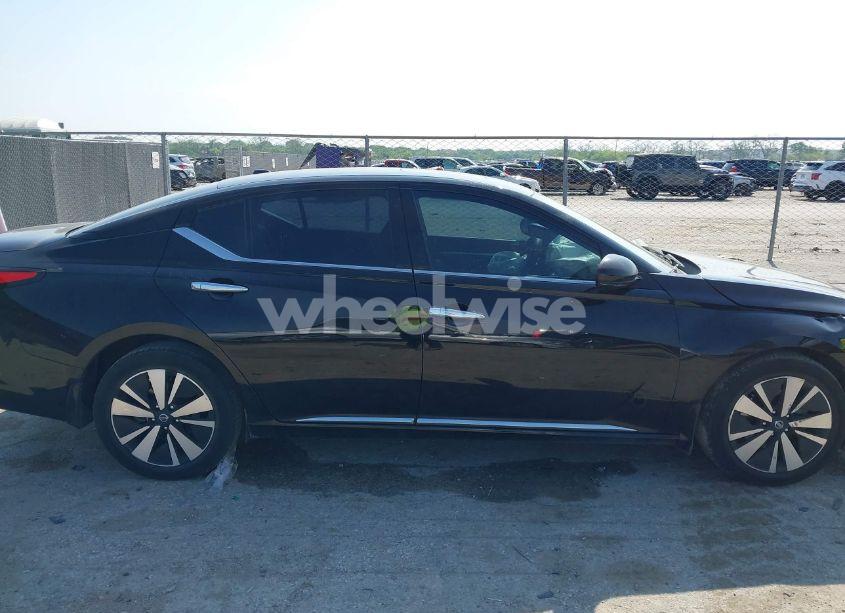 Photo 13 of 2019 Nissan Altima 2.5 SV (VIN 1N4BL4DV2KC111475)