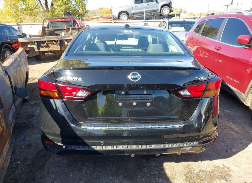 Photo 16 of 2021 Nissan Altima SV FWD (VIN 1N4BL4DV2MN331738)