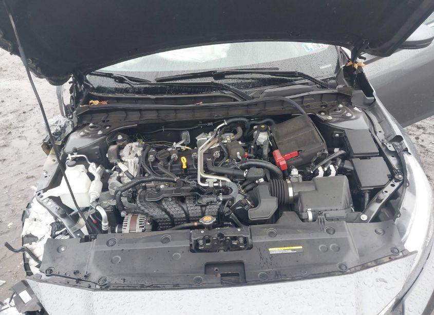 Photo 10 of 2021 Nissan Altima SV FWD (VIN 1N4BL4DV2MN358714)