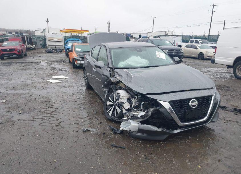 Photo 6 of 2021 Nissan Altima SV FWD (VIN 1N4BL4DV2MN358714)