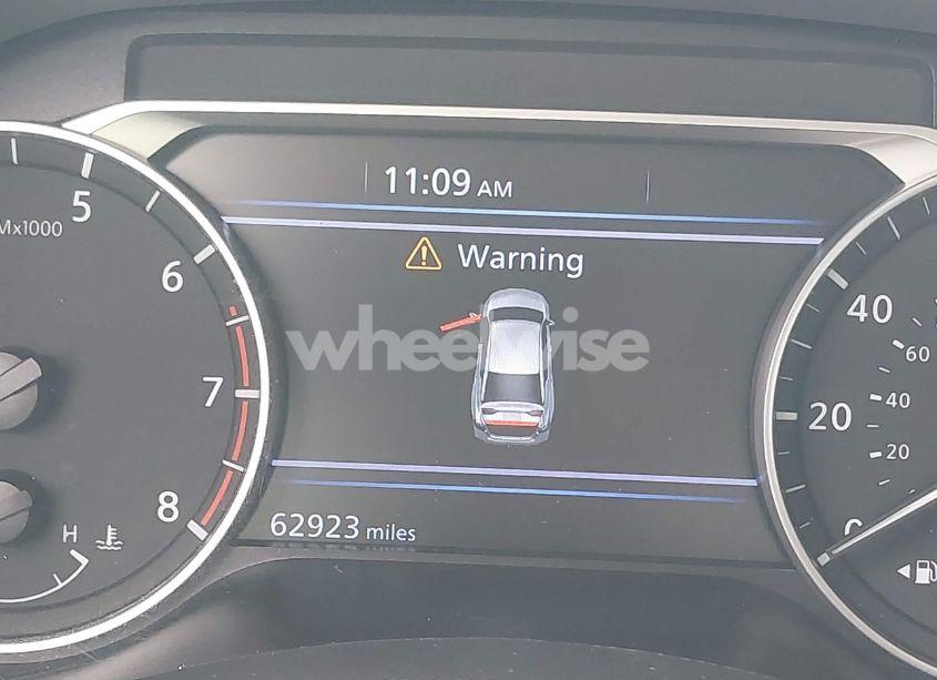 Photo 7 of 2021 Nissan Altima SV FWD (VIN 1N4BL4DV2MN364089)