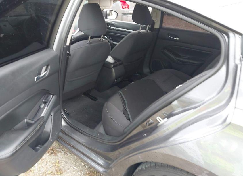 Photo 12 of 2021 Nissan Altima SV FWD (VIN 1N4BL4DV2MN370295)