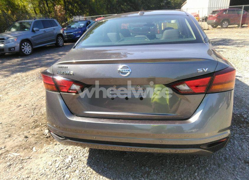 Photo 15 of 2021 Nissan Altima SV FWD (VIN 1N4BL4DV2MN389445)