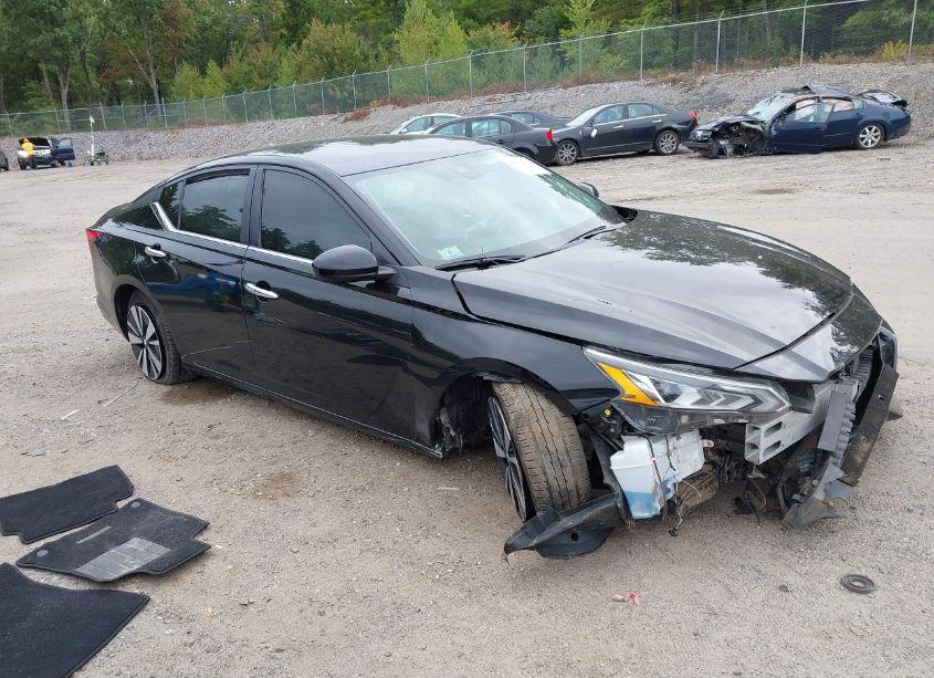 2021 Nissan Altima SV FWD (VIN 1N4BL4DV2MN397965) main photo