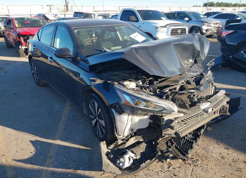 2021 Nissan Altima SV FWD (VIN 1N4BL4DV2MN408589) main photo