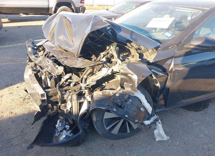 Photo 6 of 2021 Nissan Altima SV FWD (VIN 1N4BL4DV2MN408589)