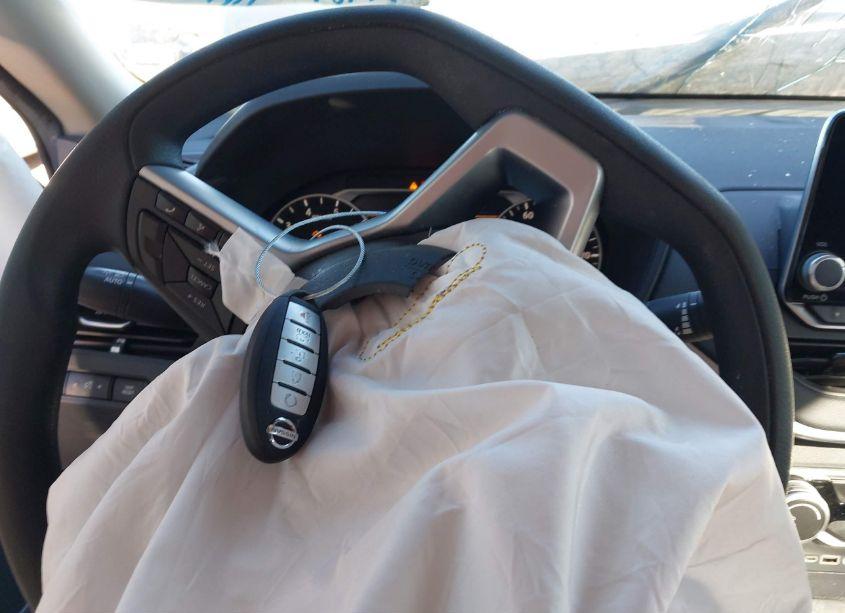 Photo 11 of 2021 Nissan Altima SV FWD (VIN 1N4BL4DV2MN412402)