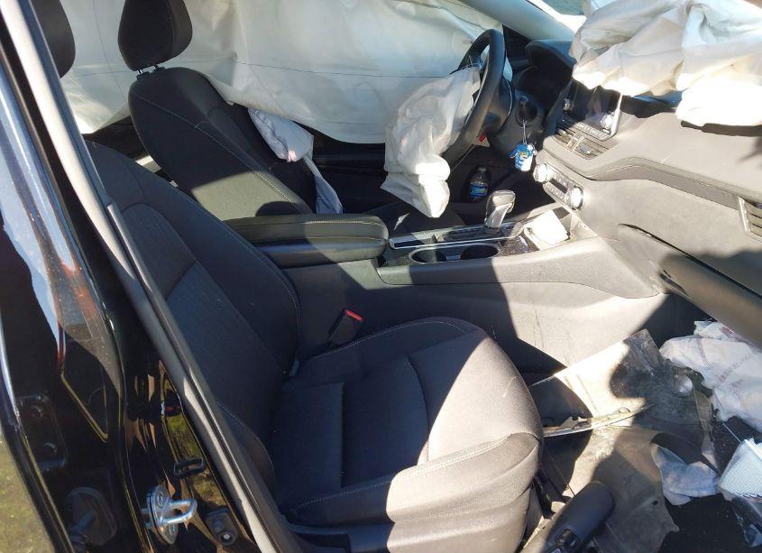 Photo 5 of 2021 Nissan Altima SV FWD (VIN 1N4BL4DV2MN412402)