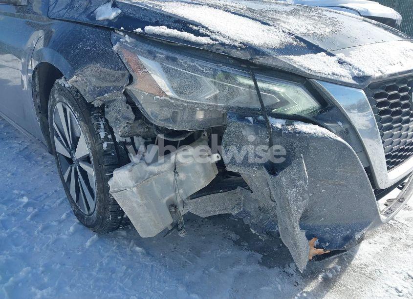 Photo 6 of 2022 Nissan Altima SV FWD (VIN 1N4BL4DV2NN333717)