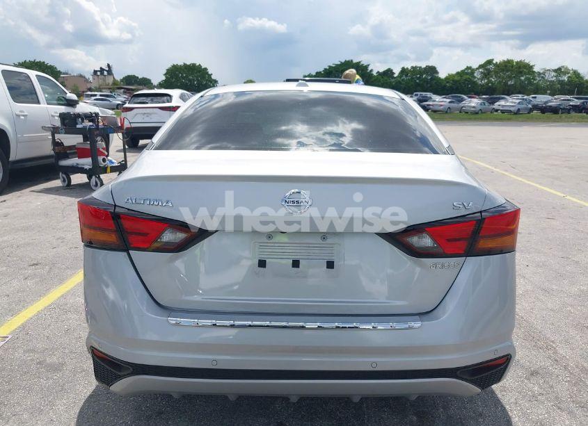 Photo 17 of 2022 Nissan Altima SV FWD (VIN 1N4BL4DV2NN344409)