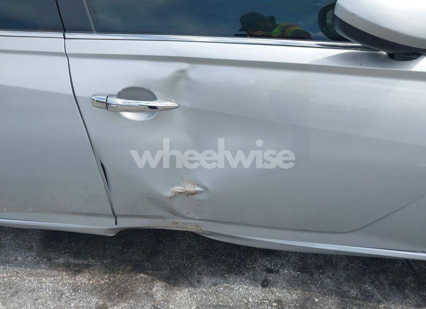 Photo 18 of 2022 Nissan Altima SV FWD (VIN 1N4BL4DV2NN344409)