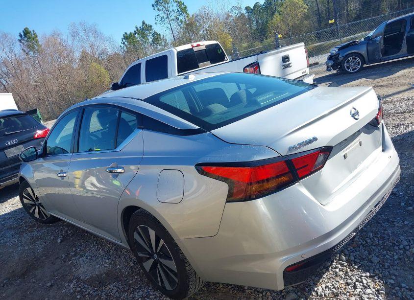 Photo 14 of 2022 Nissan Altima SV FWD (VIN 1N4BL4DV2NN403085)