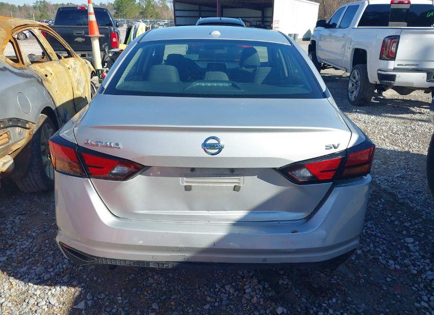 Photo 16 of 2022 Nissan Altima SV FWD (VIN 1N4BL4DV2NN403085)