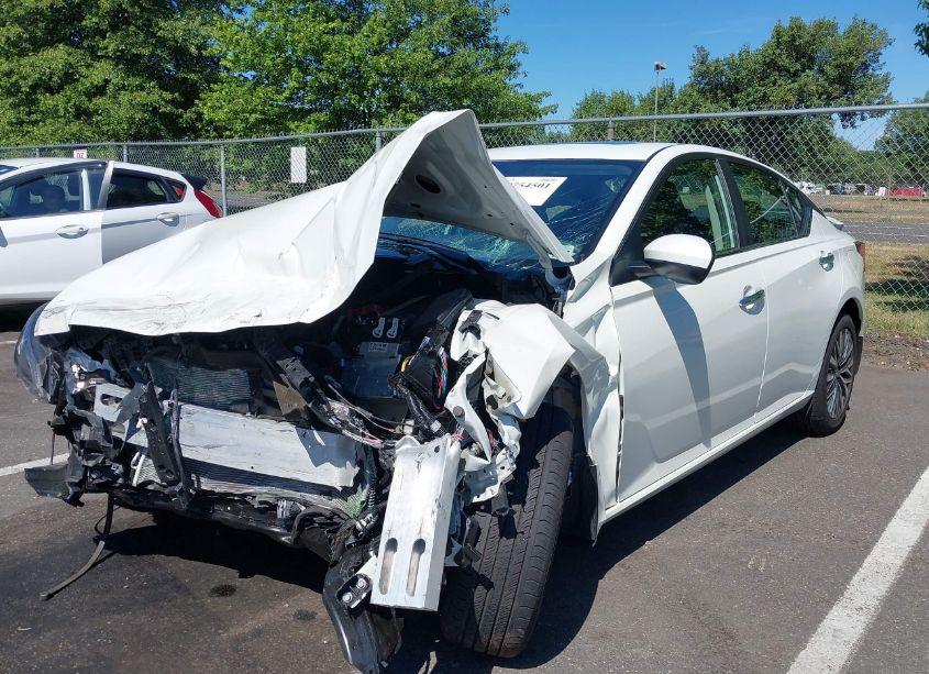 Photo 6 of 2023 Nissan Altima SV FWD (VIN 1N4BL4DV2PN300008)