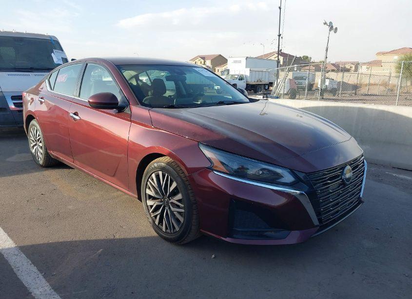 2023 Nissan Altima SV FWD (VIN 1N4BL4DV2PN307377) main photo