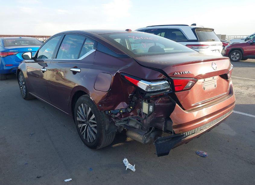 Photo 6 of 2023 Nissan Altima SV FWD (VIN 1N4BL4DV2PN307377)