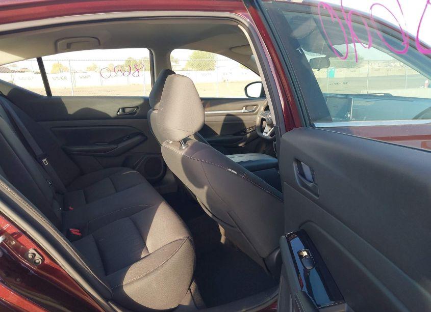 Photo 8 of 2023 Nissan Altima SV FWD (VIN 1N4BL4DV2PN307377)