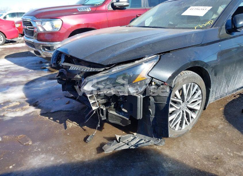 Photo 6 of 2023 Nissan Altima SV FWD (VIN 1N4BL4DV2PN310103)