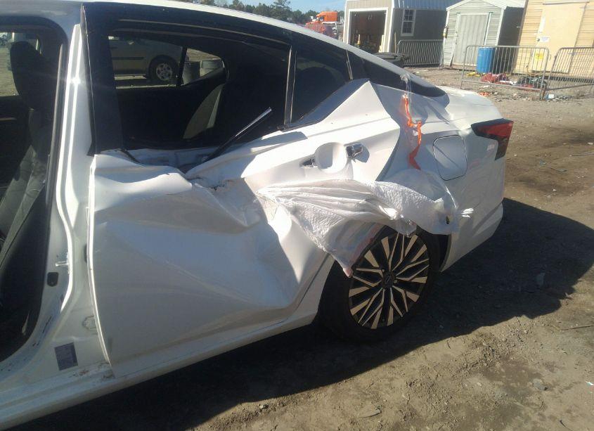 Photo 6 of 2023 Nissan Altima SV FWD (VIN 1N4BL4DV2PN422268)