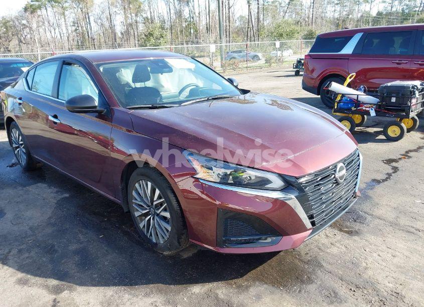 2024 Nissan Altima SV FWD (VIN 1N4BL4DV2RN318169) main photo