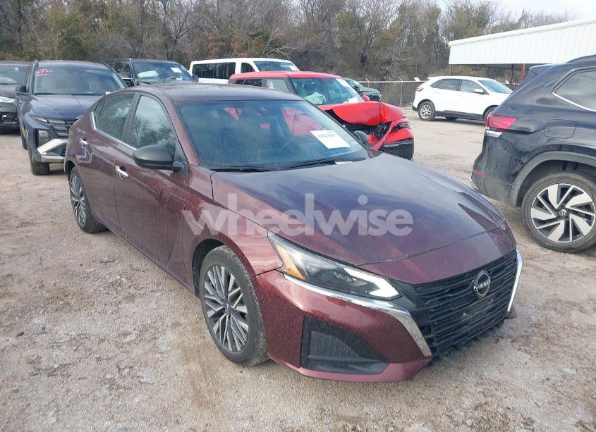 2024 Nissan Altima SV FWD (VIN 1N4BL4DV2RN319600) main photo