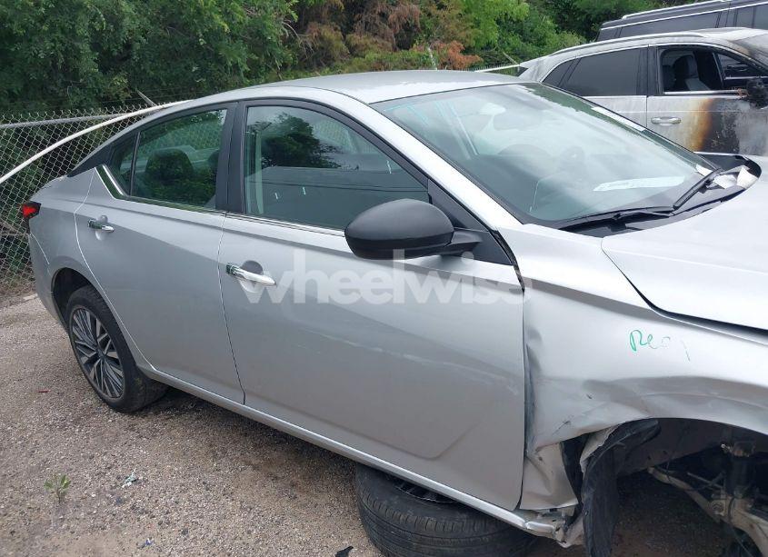 Photo 13 of 2024 Nissan Altima SV FWD (VIN 1N4BL4DV2RN347865)