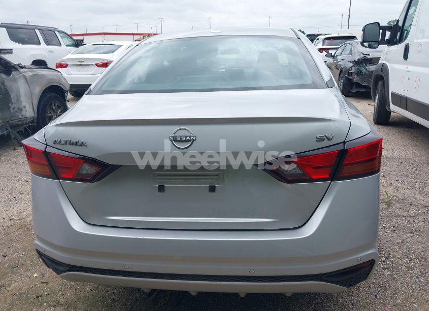 Photo 16 of 2024 Nissan Altima SV FWD (VIN 1N4BL4DV2RN347865)