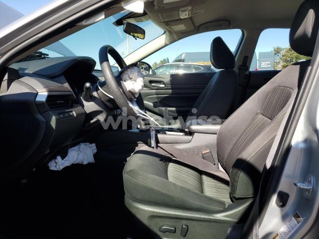 2024 NISSAN ALTIMA SV (VIN 1N4BL4DV2RN391011) main photo