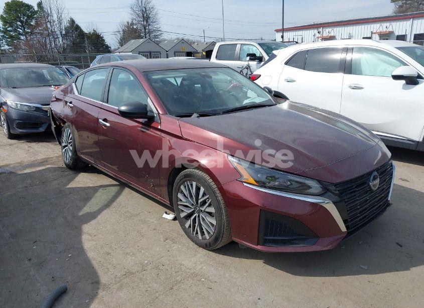 2024 Nissan Altima SV FWD (VIN 1N4BL4DV2RN418353) main photo