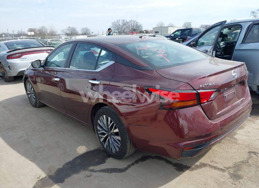 Photo 14 of 2024 Nissan Altima SV FWD (VIN 1N4BL4DV2RN418353)