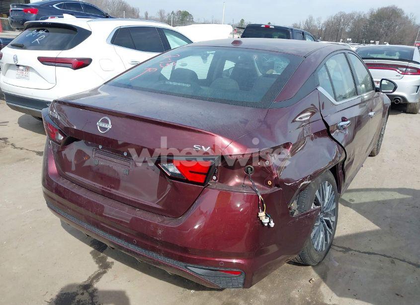 Photo 4 of 2024 Nissan Altima SV FWD (VIN 1N4BL4DV2RN418353)