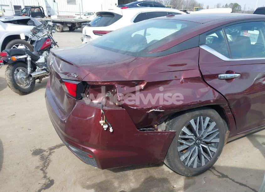 Photo 6 of 2024 Nissan Altima SV FWD (VIN 1N4BL4DV2RN418353)